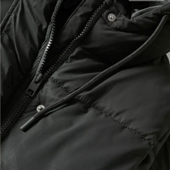 ❤️MANGO like-new long hooded quilted vest XS - Picture 9 of 11